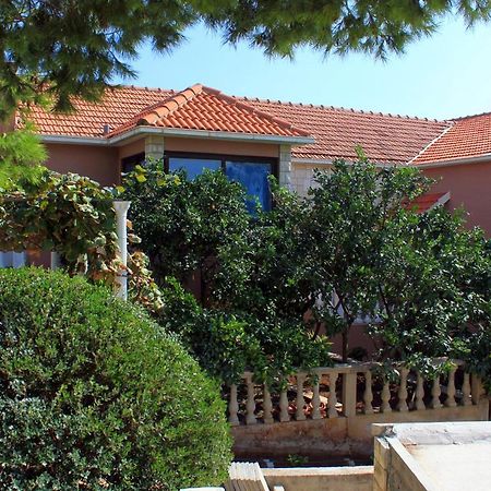 Apartments With A Parking Space Zavalatica, Korcula - 4453 Luaran gambar