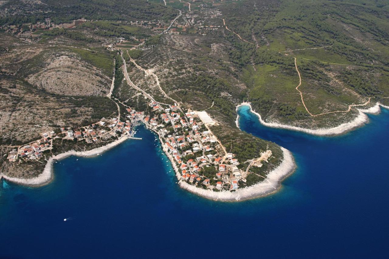 Apartments With A Parking Space Zavalatica, Korcula - 4453 Luaran gambar